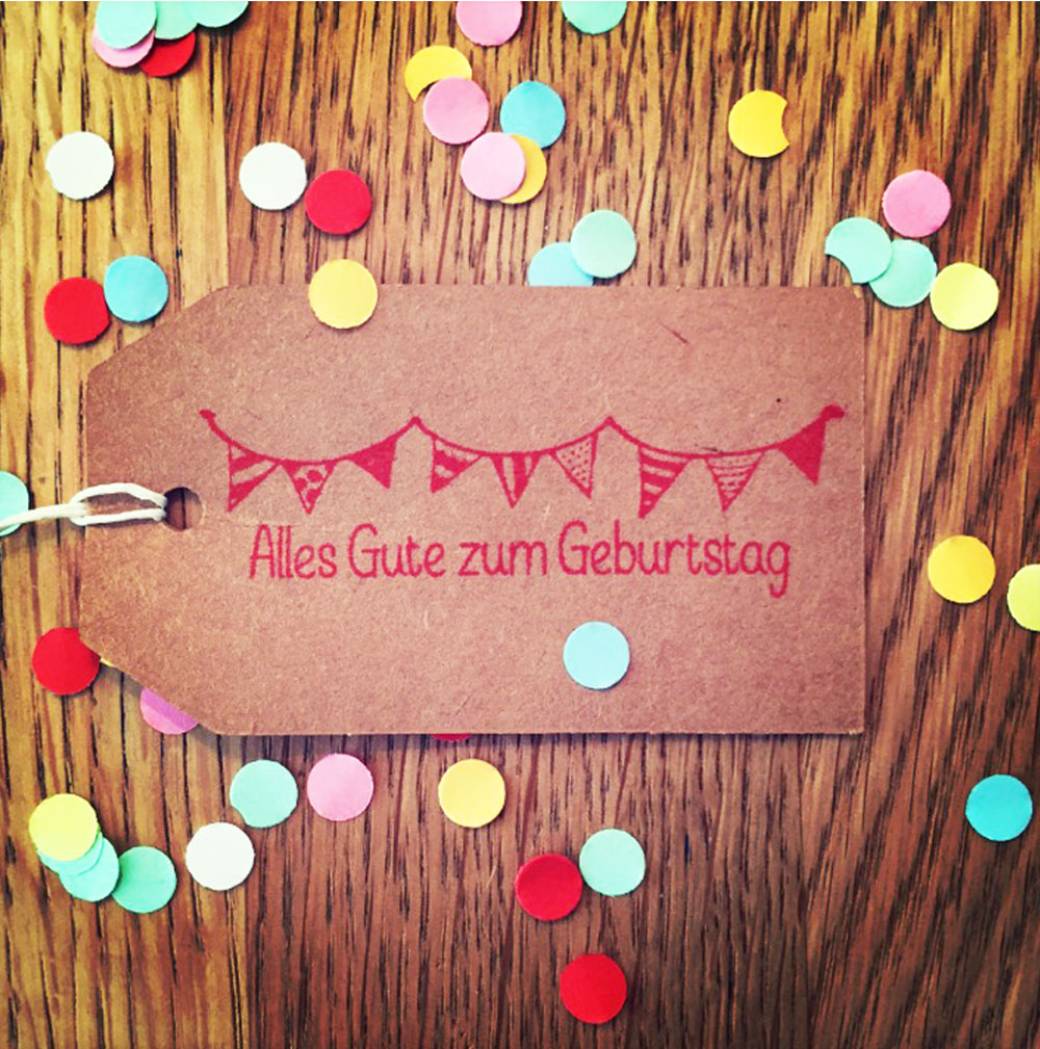 Timbro in legno a forma di bandierina Timbro in legno a forma di bandierina